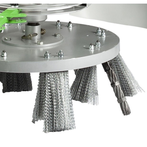 P130 Eurosystems weed brush brushes & vacuums for the garden