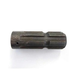 Axel for sprayer pumps 22 for PTO tractor